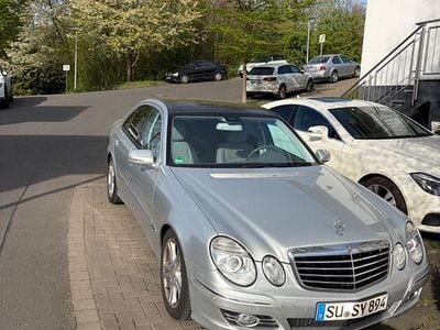 Brugt Mercedes E320 Avantgarde 225 HK (165 kW) 2008 Sølv Sedan