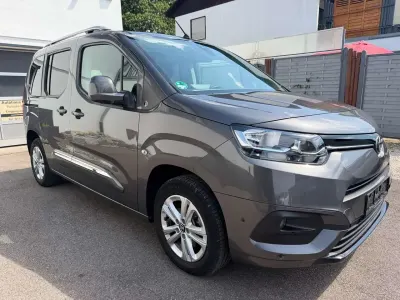 Gebraucht Toyota Proace Verso City 131 PS (96 kW) 2021 Basaltgrau Kombi
