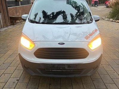 Weiß Gebraucht 2014 Ford Transit Van / Kleinbus | 4.800 € (Teuer)