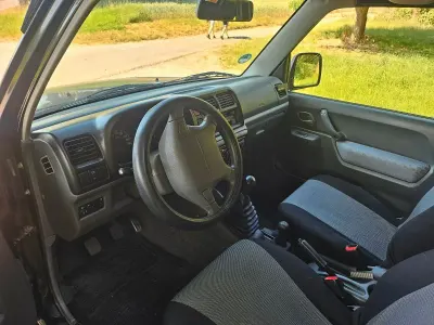 Gebraucht Suzuki Jimny 80 PS (58 kW) 2004 Schwarz SUV
