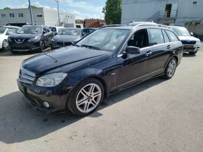 Gebraucht Mercedes C220 170 PS (125 kW) 2011 Schwarz Limousine