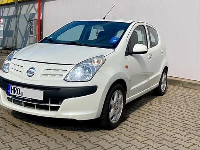 Nissan Pixo