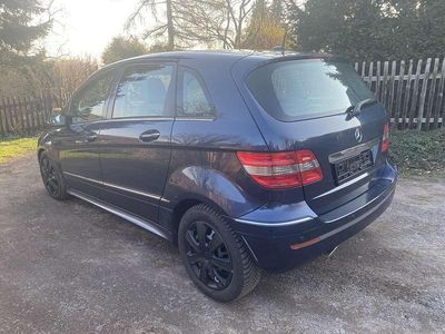 Gebraucht Mercedes B200 140 PS (102 kW) 2007 Blau Van / Kleinbus