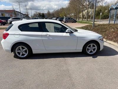 Gebraucht BMW 116 Advantage 116 PS (85 kW) 2018 Weiß Kleinwagen