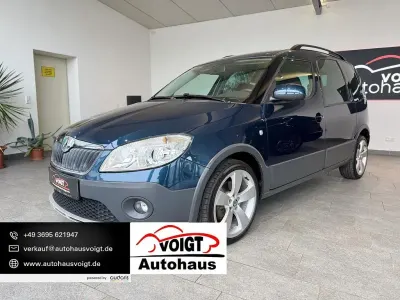 Gebraucht Skoda Roomster Scout 105 PS (77 kW) 2012 Blau Kombi