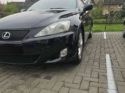 Lexus IS220d