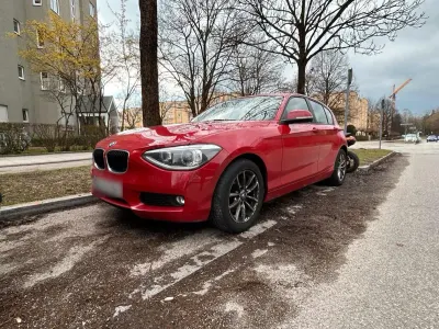 Gebraucht BMW 118 170 PS (125 kW) 2013 Rot Kleinwagen