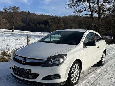 Gebraucht Opel Astra Selection 90 PS (66 kW) 2009 Weiß Kleinwagen