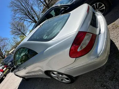 Gebraucht Mercedes CLK280 240 PS (176 kW) 2005 Grau Limousine