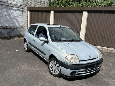 Renault Clio II