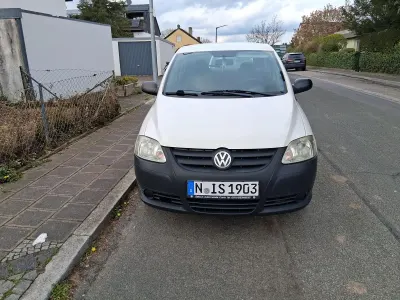 Gebraucht VW Fox 54 PS (39 kW) 2007 Weiß Kleinwagen