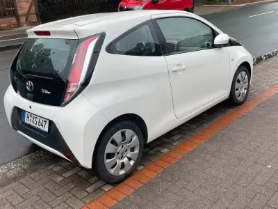 Brugt Toyota Aygo 72 HK (52 kW) 2018 Hvid Hatchback