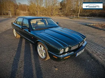 Gebraucht Jaguar XJR Supercharged 363 PS (266 kW) 1998 Grün Limousine