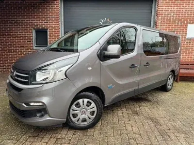 Gebraucht Fiat Talento Family 125 PS (91 kW) 2018 Grau Van / Kleinbus