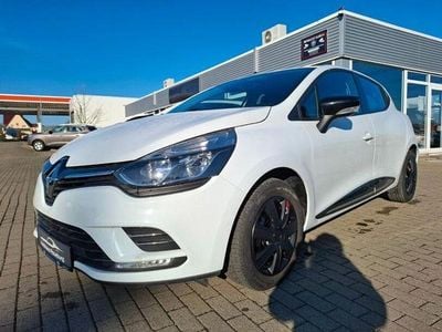 Gebraucht Renault Clio IV Komfort 73 PS (53 kW) 2018 Weiß Kleinwagen