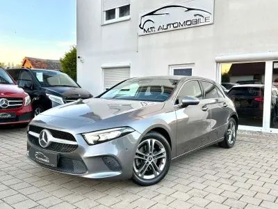 Gebraucht Mercedes A200 163 PS (119 kW) 2019 Mountaingrau Kleinwagen