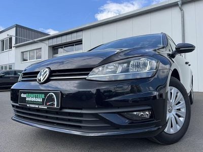 Gebraucht VW Golf VII 116 PS (85 kW) 2020 Deep black Kombi
