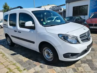 Gebraucht Mercedes Citan 111 110 PS (80 kW) 2019 Weiß Van / Kleinbus