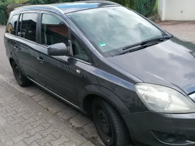 Gebraucht Opel Zafira 140 PS (102 kW) 2010 Grau Van / Kleinbus