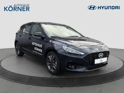 Gebraucht Hyundai i30 Advantage 115 PS (84 kW) 2025 Blau Limousine