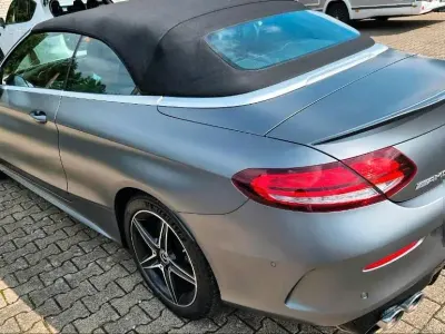 Gebraucht Mercedes C43 AMG AMG 390 PS (286 kW) 2020 Grau Cabrio