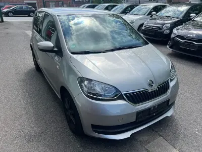 Gebraucht Skoda Citigo Clever 75 PS (55 kW) 2018 Tungsten silver Kleinwagen