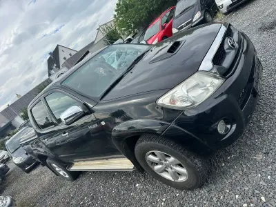 Gebraucht Toyota HiLux Executive 171 PS (125 kW) 2010 Schwarz Pickup
