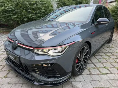 Gebraucht VW Golf VIII GTI Clubsport 300 PS (220 kW) 2021 Grau Limousine