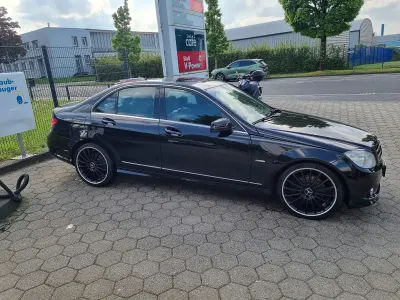 Gebraucht Mercedes C280 2009 Schwarz Limousine