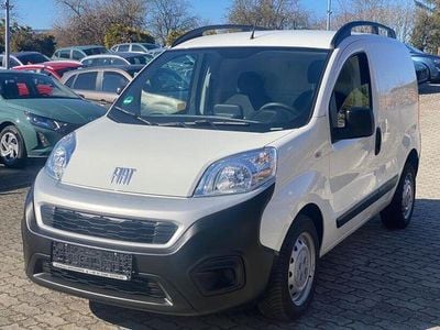 Gebraucht Fiat Fiorino 80 PS (58 kW) 2023 Weiß Van / Kleinbus