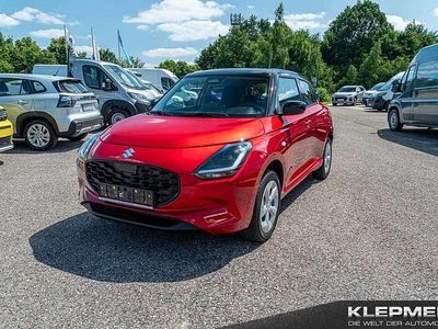 Neu Suzuki Swift Comfort 83 PS (61 kW) 2025 Burning red/prl.super black Kleinwagen