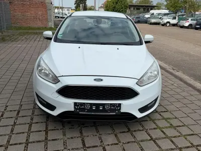 Używany Ford Focus Business Edition 120 KM (88 kW) 2016 Biały Kombi