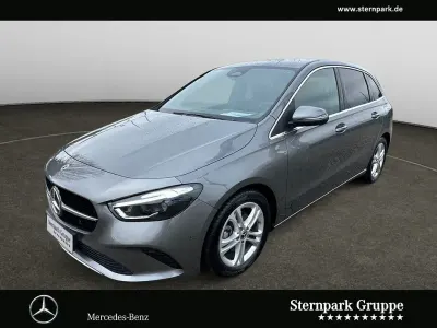 Gebraucht Mercedes B180 Progressive 136 PS (100 kW) 2025 Grau Kleinwagen