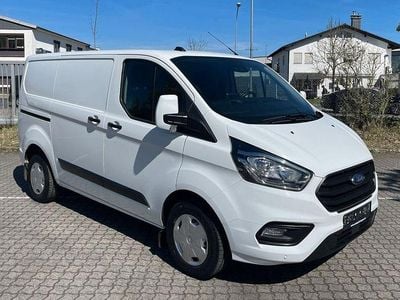 Begagnad Ford Transit Custom 131 HK (96 kW) 2022 Vit Minibuss