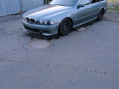 Usata BMW 520 Performance 170 CV (125 kW) 2002 Verde Station wagon