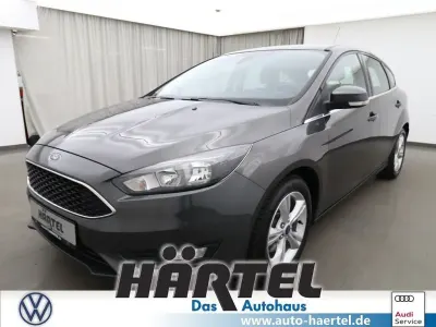 Używany Ford Focus Sport 150 KM (110 kW) 2014 Szary Sedan/Limuzyna