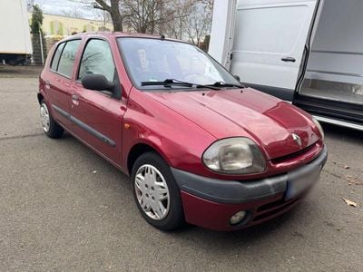 Renault Clio II