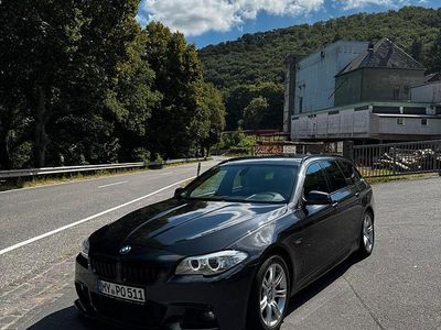 Gebraucht BMW 525 M Sport 218 PS (160 kW) 2012 Grau Kombi