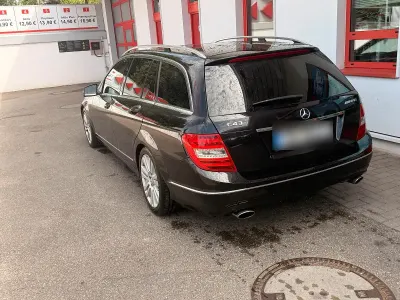Gebraucht Mercedes C350 306 PS (225 kW) 2012 Schwarz Kombi