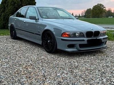 Gebraucht BMW 523 170 PS (125 kW) 1997 Grau Limousine