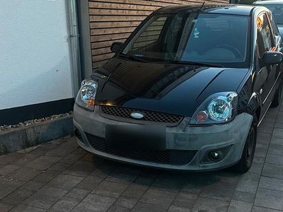 Second-hand Ford Fiesta 63 CP (46 kW) 2008 Hatchback