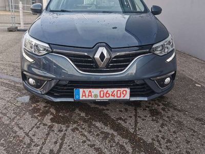 gebraucht Renault Mégane IV BLUE dCi 115 EDC Limited,NAVIGATION,Parkt