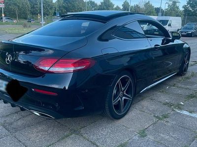 Usata Mercedes C300 245 CV (180 kW) 2018 Nero Coupé