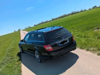 Gebraucht Mercedes C63 AMG AMG 522 PS (383 kW) 2013 Schwarz Kombi