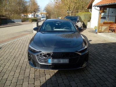 Usado Audi S5 Sport 367 HP (269 kW) 2025 Cinzento Carrinha