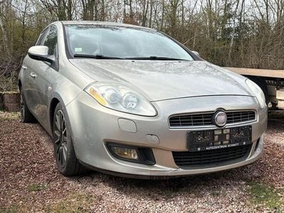Gebraucht Fiat Bravo Dynamic 120 PS (88 kW) 2009 Gold Kleinwagen