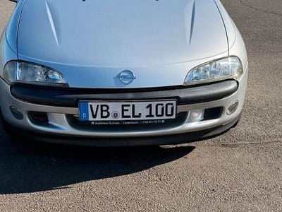 Gebraucht Opel Tigra 90 PS (66 kW) 2000 Silber Coupé