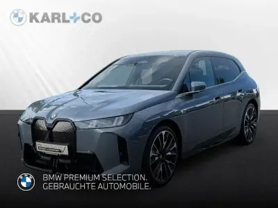Gebraucht BMW iX M Sport 300 kW (408 PS) 2025 Grau SUV