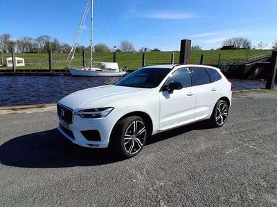 Second-hand Volvo XC60 R-Design 190 CP (139 kW) 2020 Alb SUV