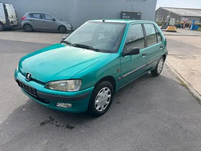 Gebraucht Peugeot 106 75 PS (55 kW) 1998 Grün Kleinwagen
